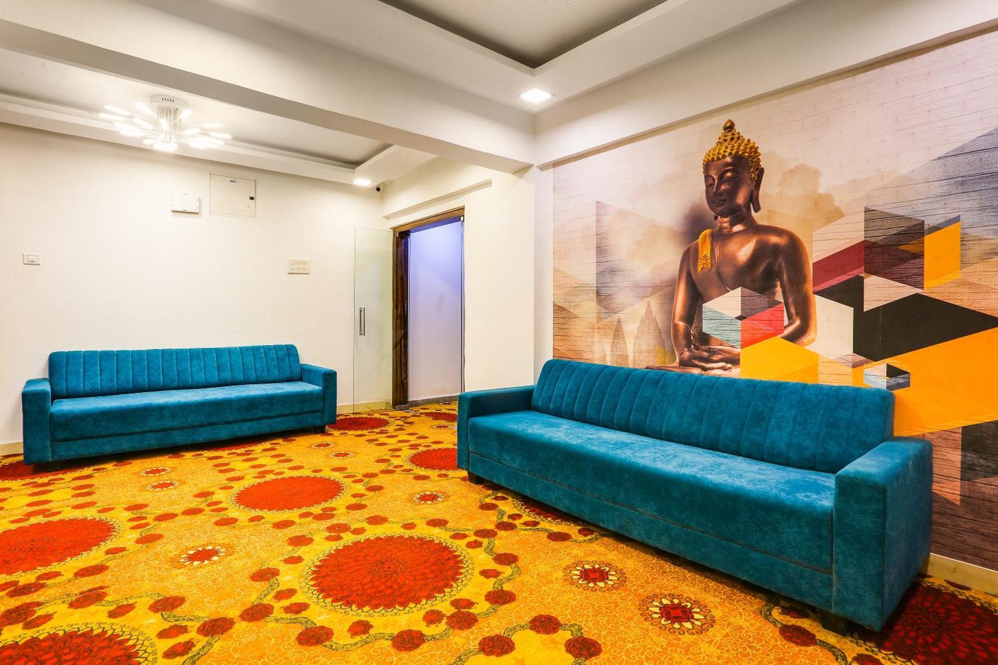 Capital O Arsh Executive Inn Мумбаї Екстер'єр фото