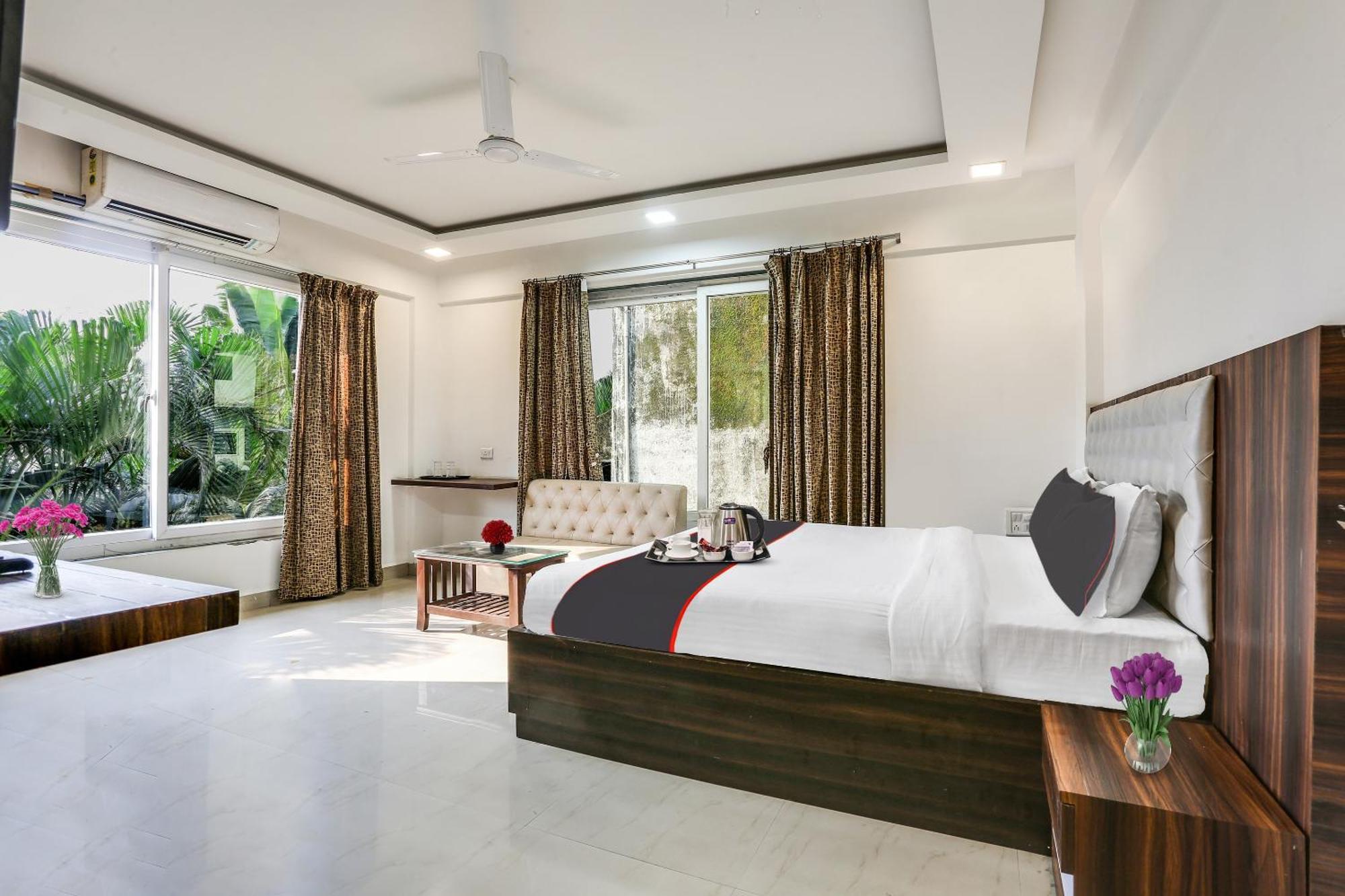 Capital O Arsh Executive Inn Мумбаї Екстер'єр фото